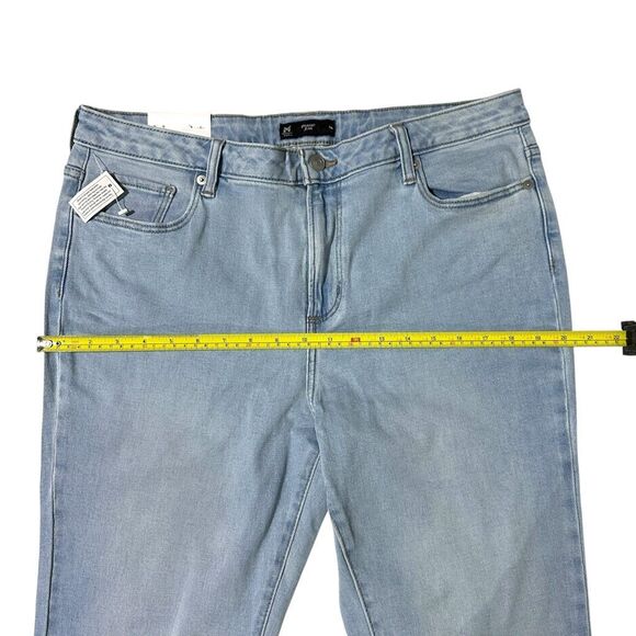 Member's Mark Women's Straight Jeans - Light Wash - Size 14 - Picture 9 of 13